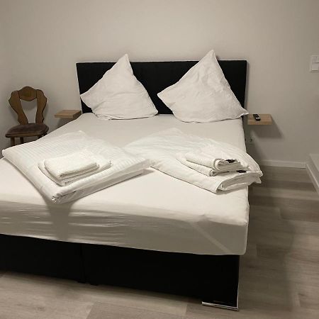 Glessener Braustube Hotel แบร์กไฮม์ ภายนอก รูปภาพ