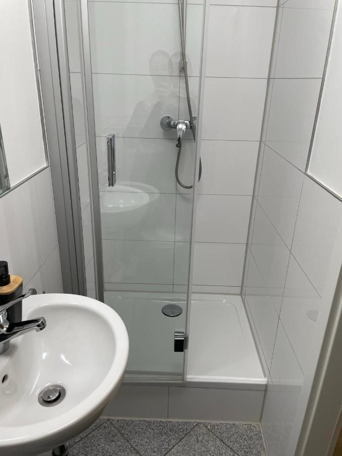 Glessener Braustube Hotel แบร์กไฮม์ ภายนอก รูปภาพ