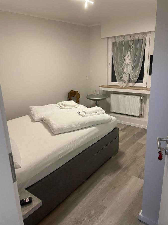 Glessener Braustube Hotel แบร์กไฮม์ ภายนอก รูปภาพ